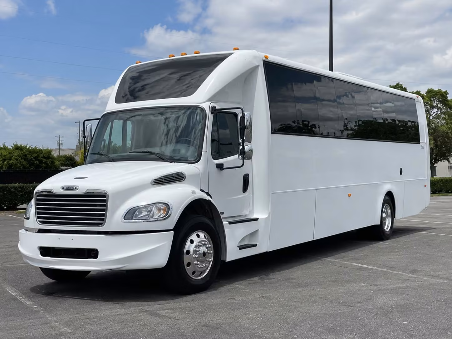 compare party bus options for deep ellum and house of blues dallas concert nights